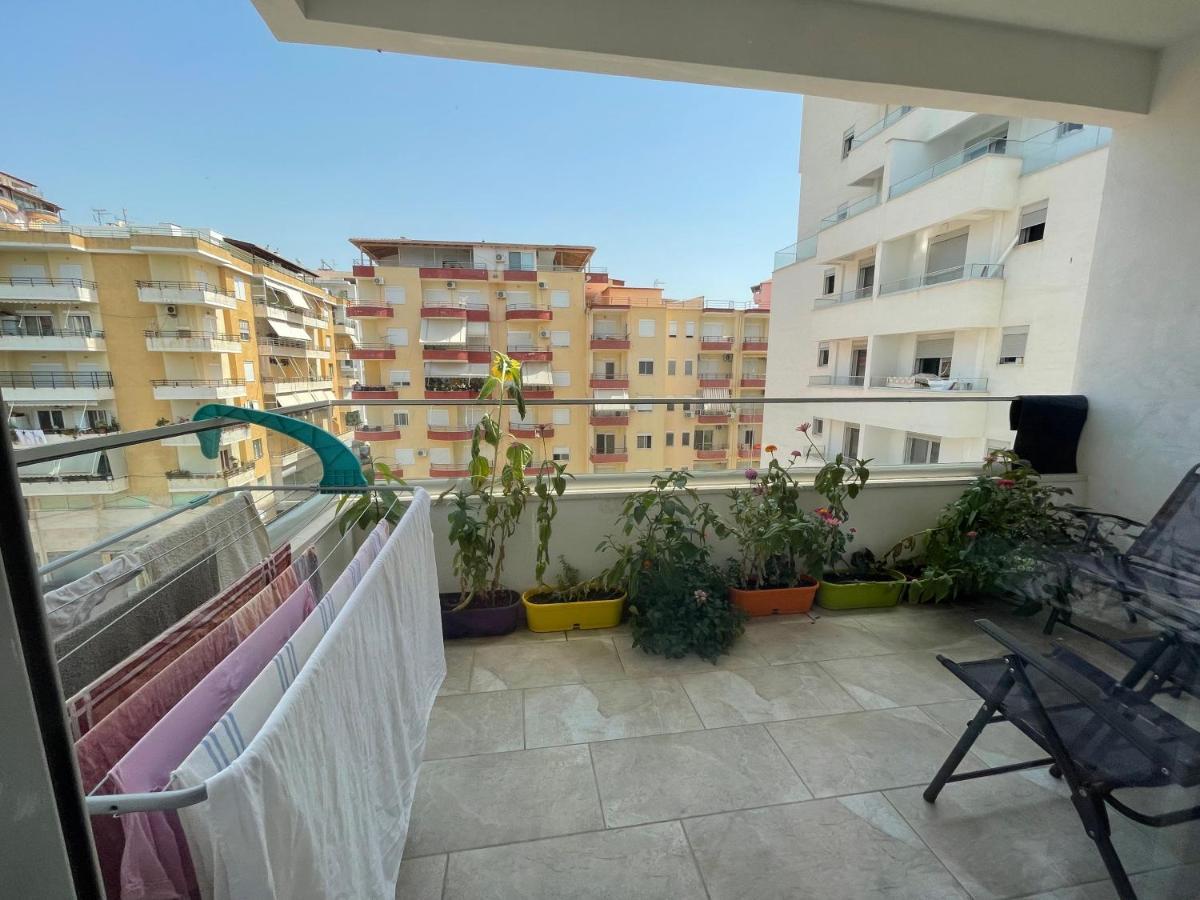 Marsela Gurma Apartments Sarandë Exterior foto