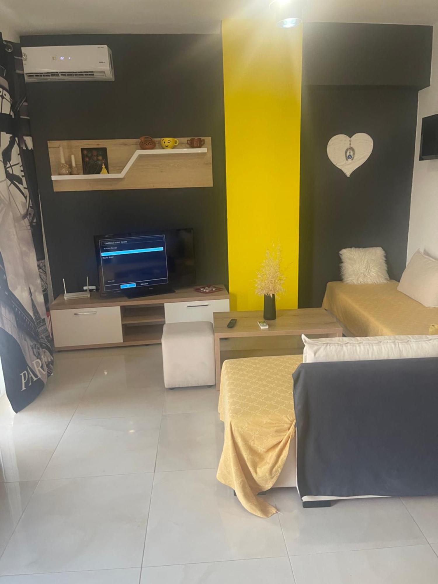Marsela Gurma Apartments Sarandë Exterior foto